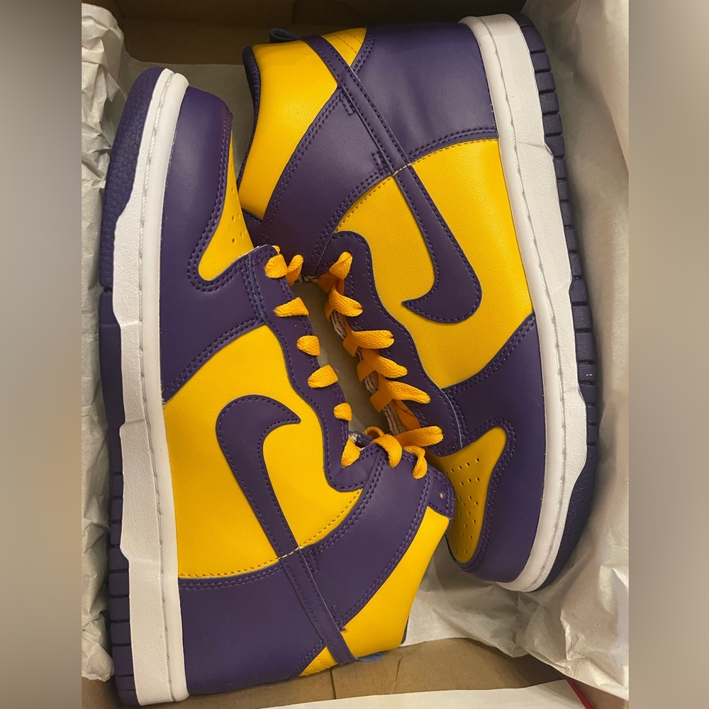 Big Kids Nike High Top Dunks “Lakers” colors